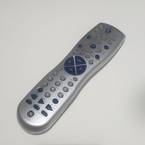 2/$20 GE Universal Remote Control RC94927-E